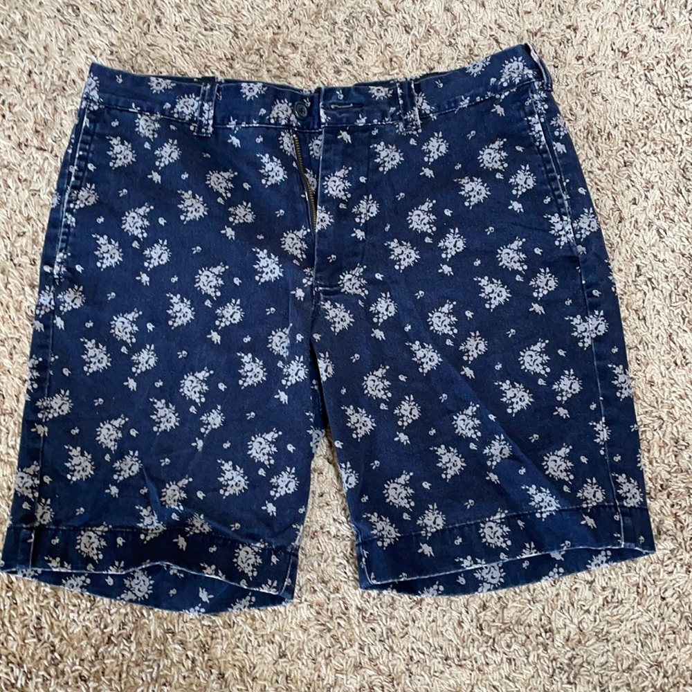 Men’s J. Crew Patterned Gramercy Shorts
